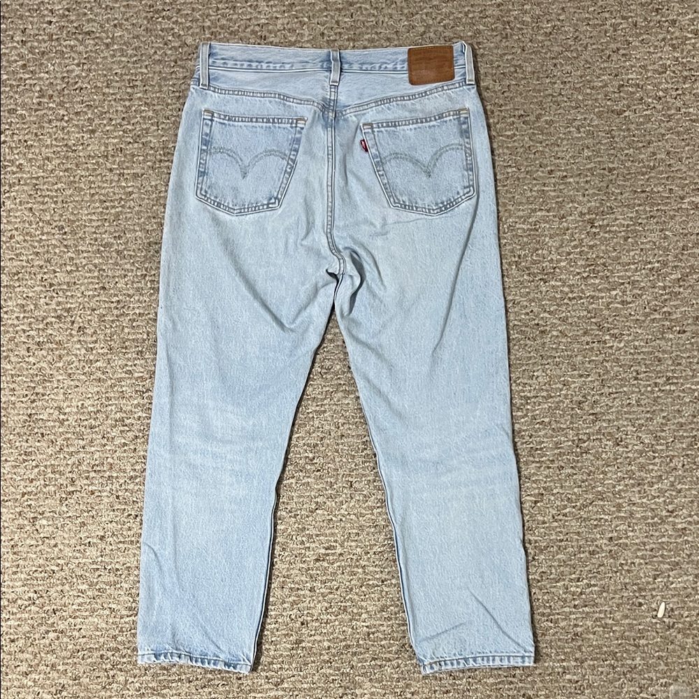 Levi’s 501 Light Blue Women's Jeans - Picture 5 of 10